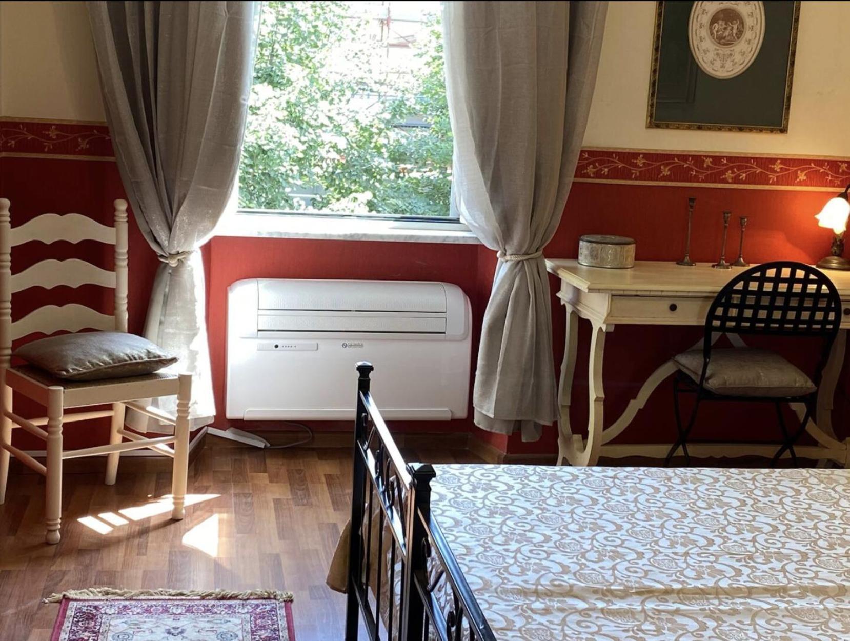 Apartamento Domus Annia Guest House, The Amazing Colosseum *